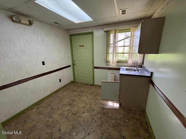 10 E 9th Avenue Gloversville NY 12078
