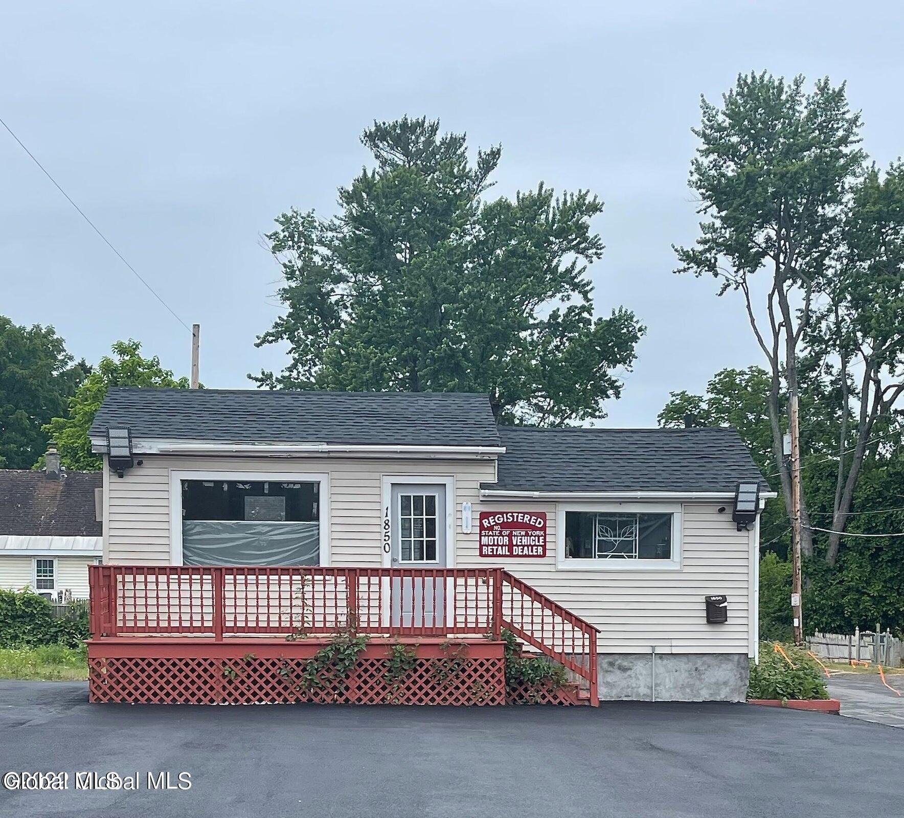1850 State Street Schenectady NY 12304