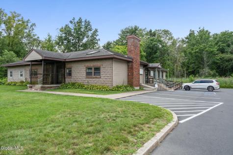 3303 Us-9 Saratoga Springs NY 12866