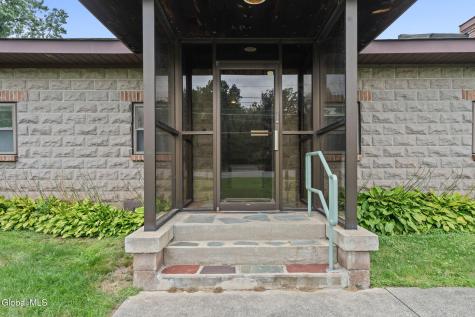 3303 Us-9 Saratoga Springs NY 12866