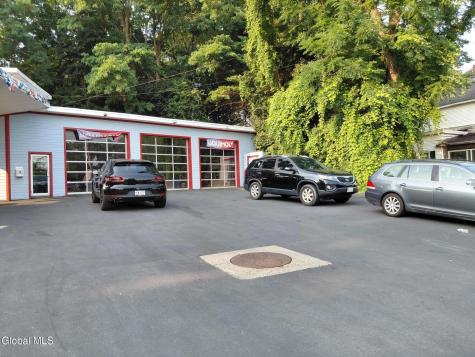 7 Saratoga Avenue Ballston Spa NY 12020