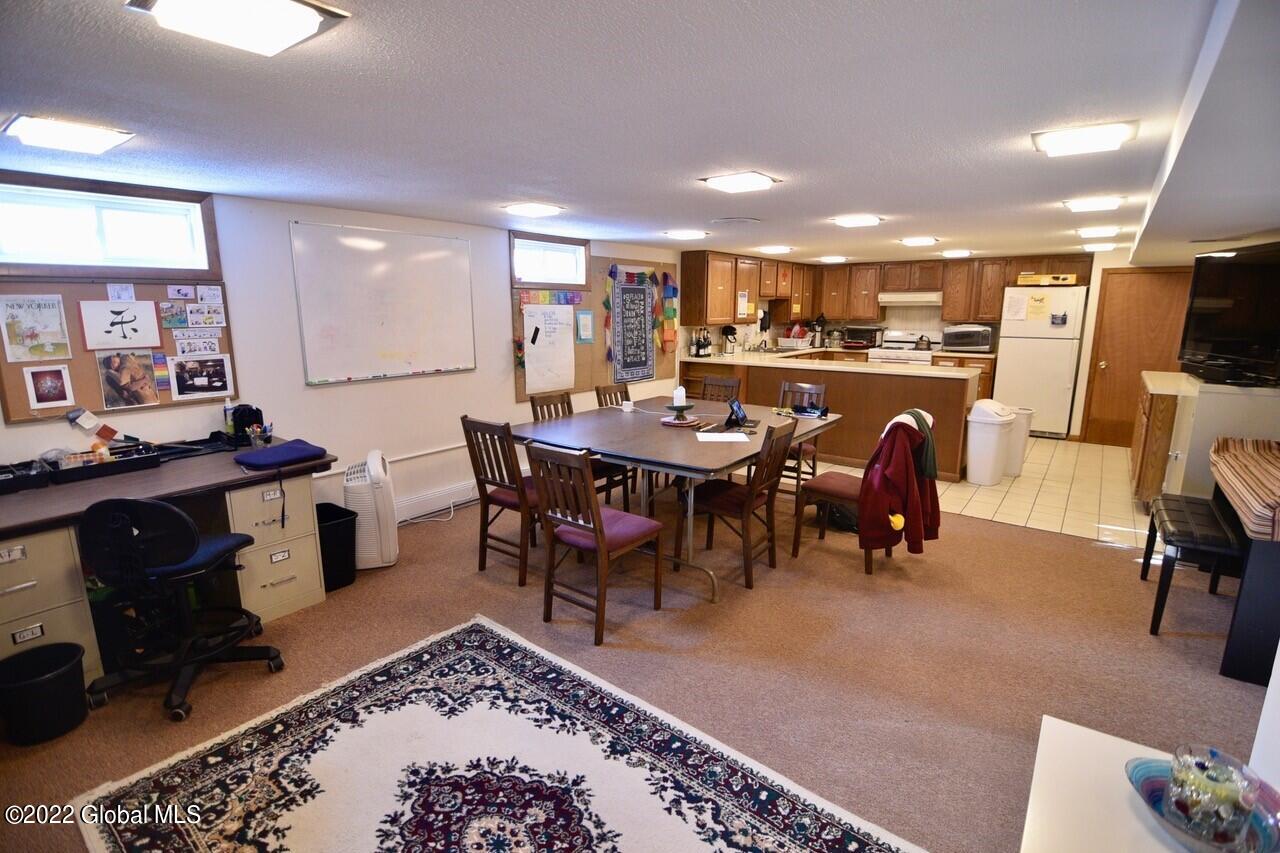 624 N Broadway Saratoga Springs NY 12866
