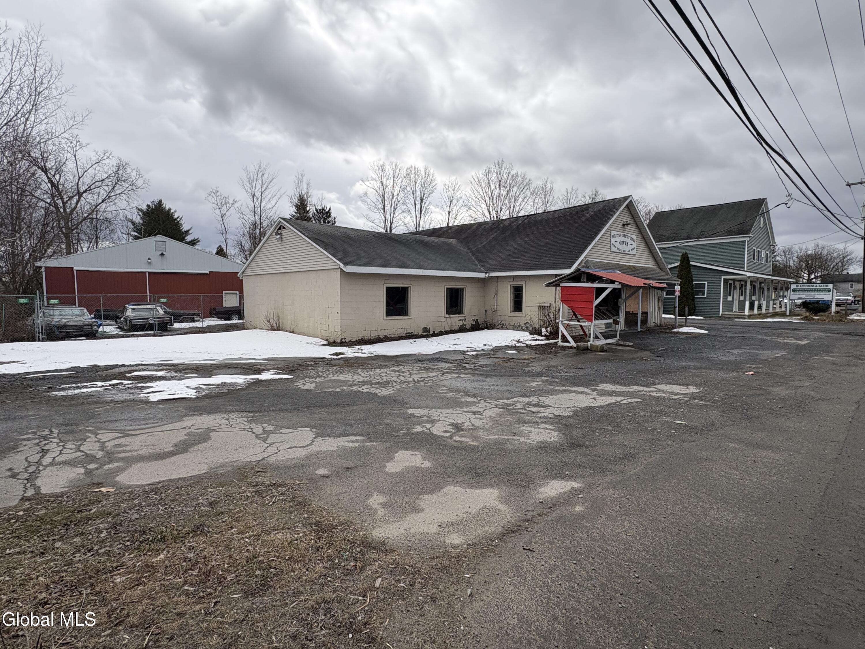 18 Leonard Street Gansevoort NY 12831