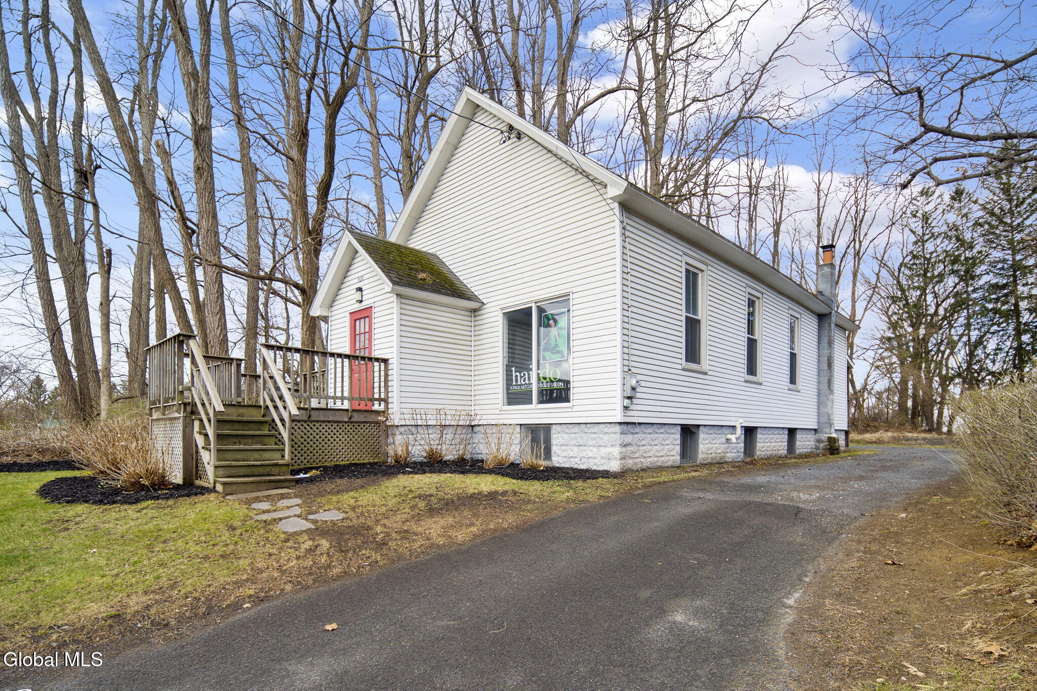 300 Old Niskayuna Road Colonie NY 12110