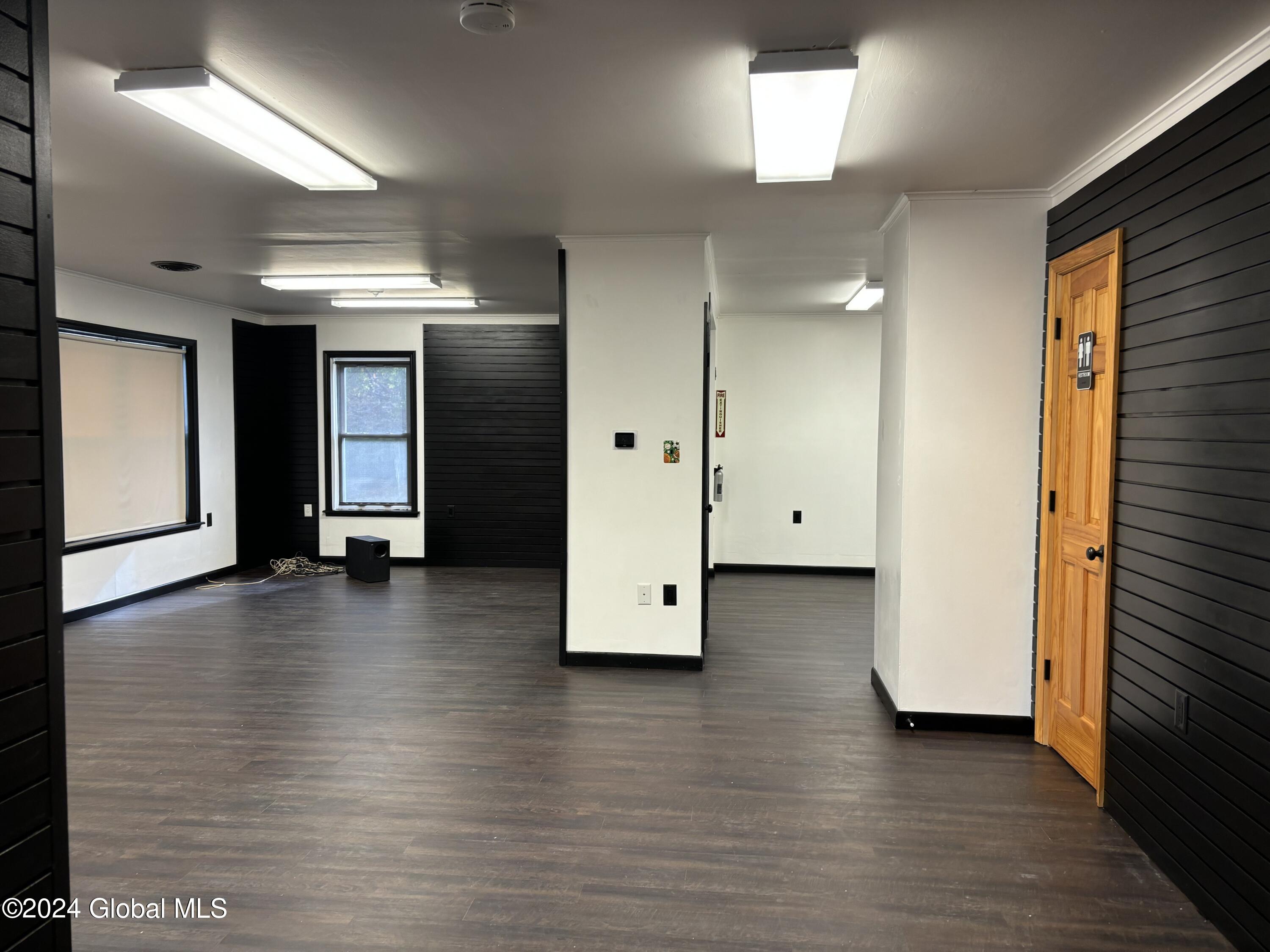 527 N Perry Street Johnstown NY 12095