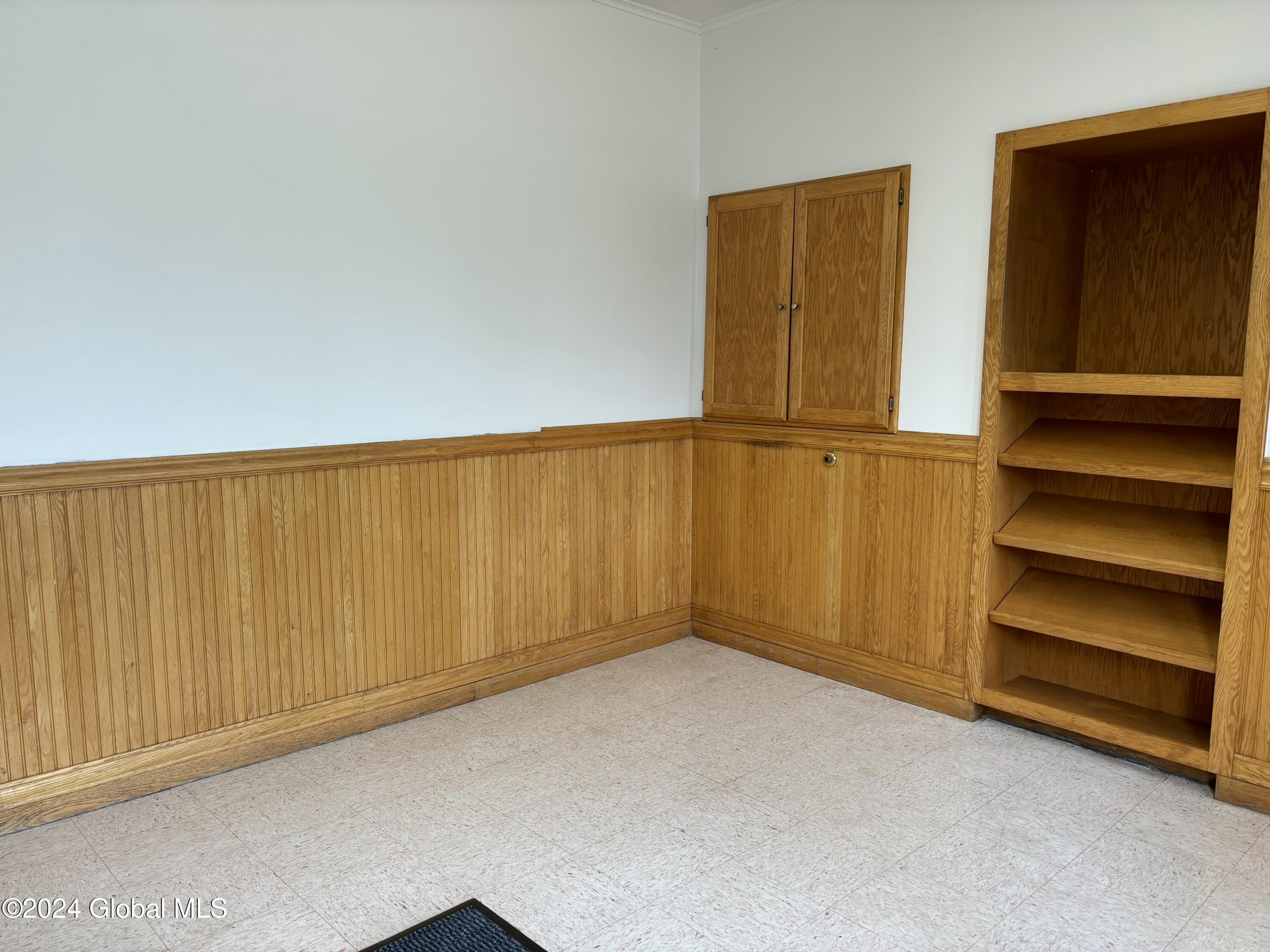 527 N Perry Street Johnstown NY 12095
