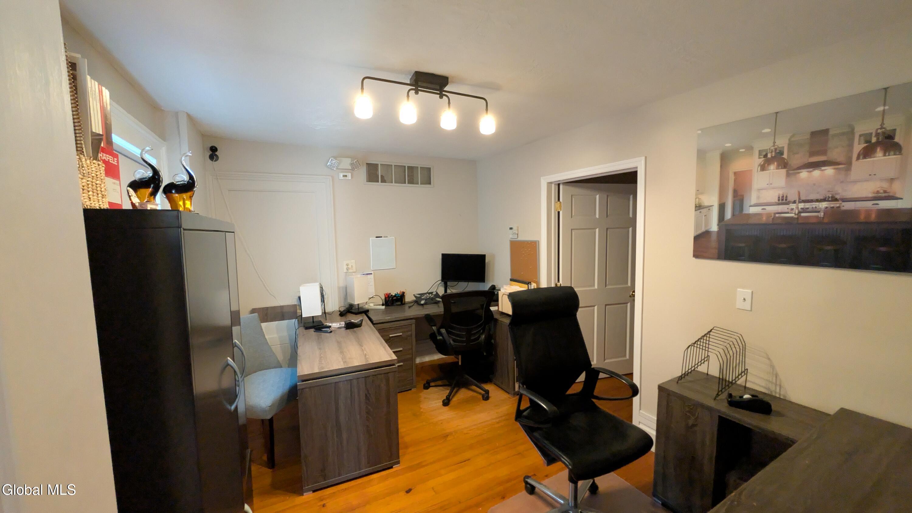 489 Broadway Saratoga Springs NY 12866