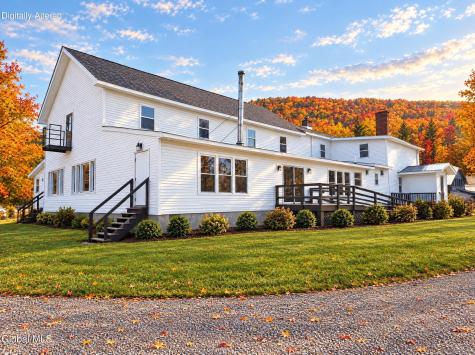 13 Park Ave Extension Hadley NY 12835
