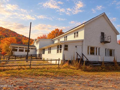 13 Park Ave Extension Hadley NY 12835