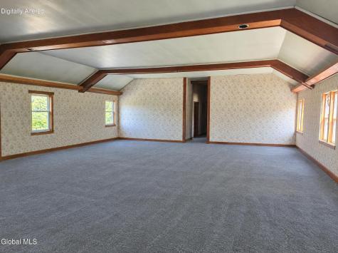 13 Park Ave Extension Hadley NY 12835