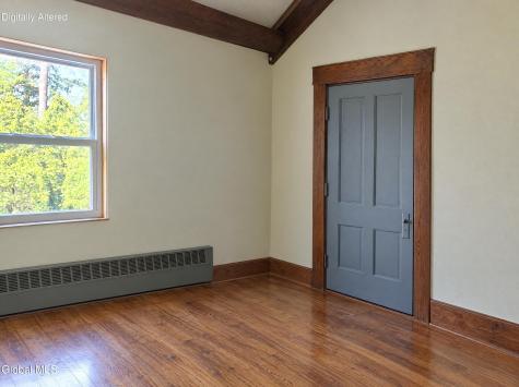 13 Park Ave Extension Hadley NY 12835
