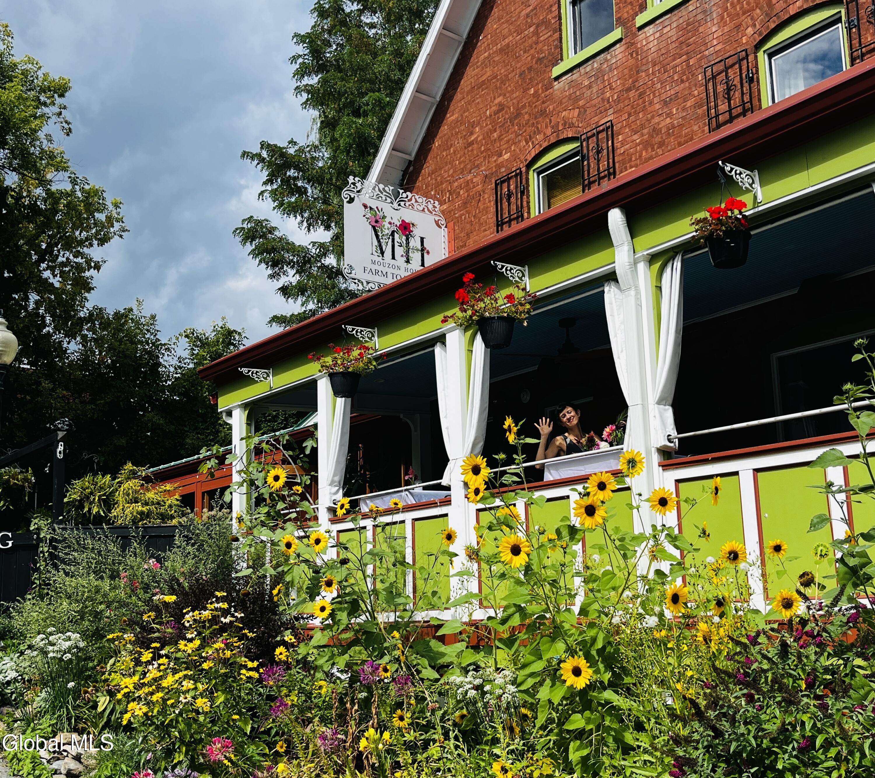 1 York Street Saratoga Springs NY 12866