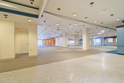 233 Central Avenue Albany NY 12206