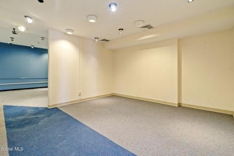 233 Central Avenue Albany NY 12206