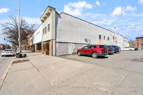 233 Central Avenue Albany NY 12206