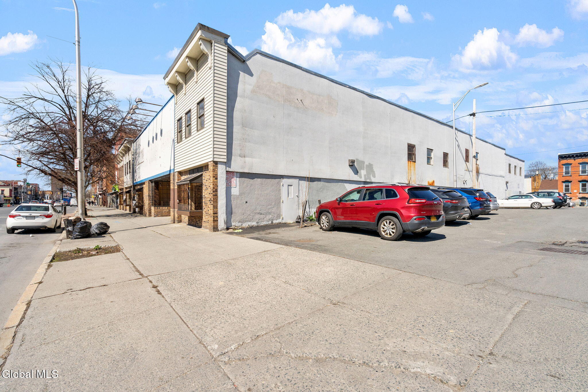 233 Central Avenue Albany NY 12206