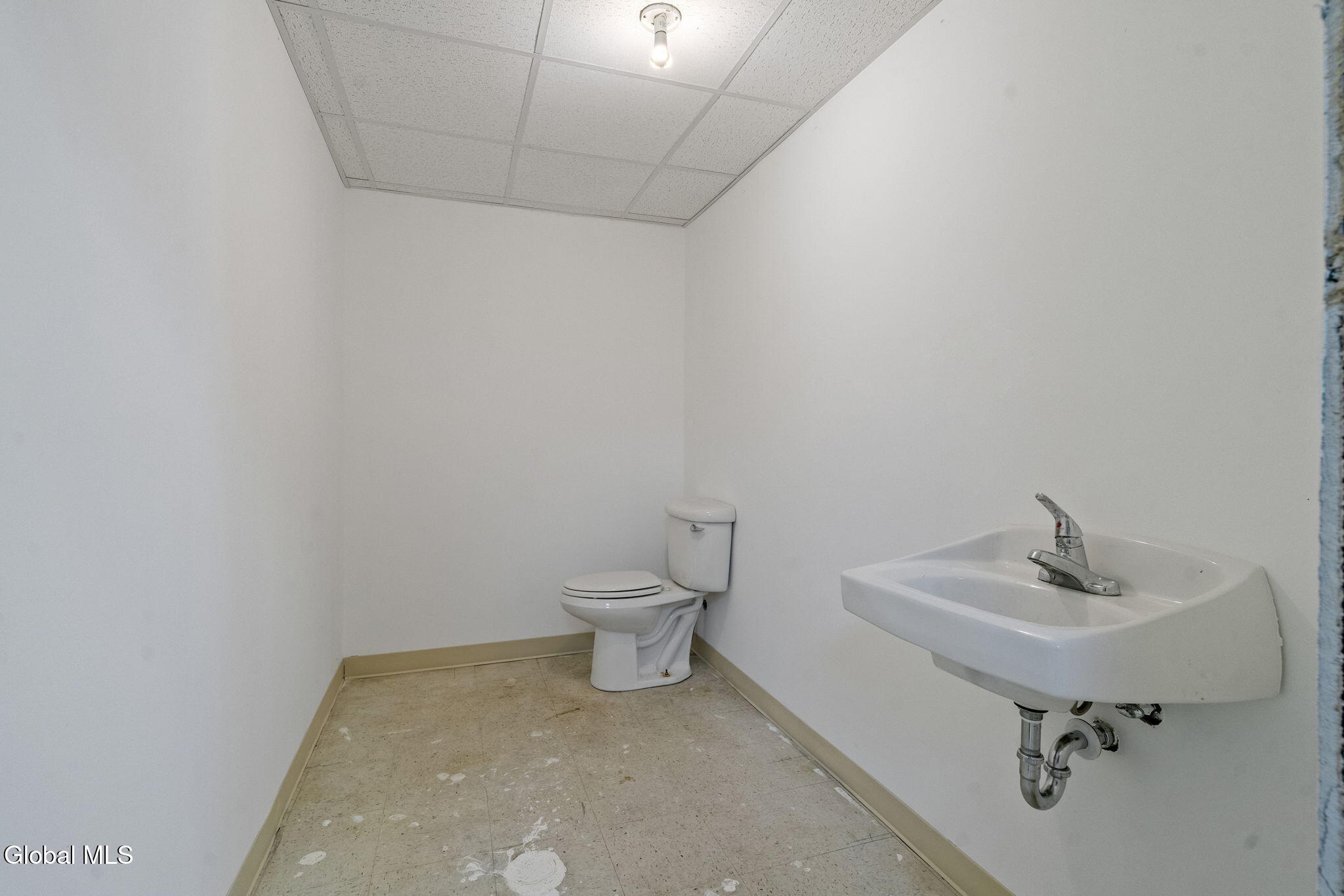 233 Central Avenue Albany NY 12206