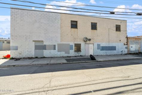 233 Central Avenue Albany NY 12206