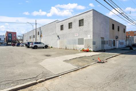 233 Central Avenue Albany NY 12206