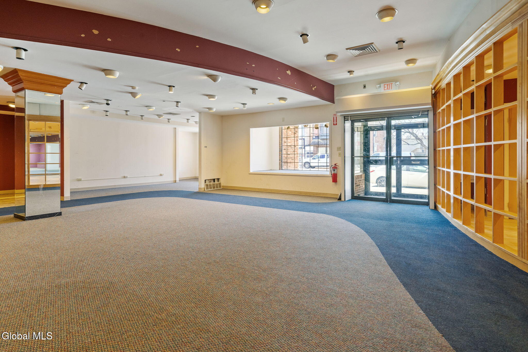 233 Central Avenue Albany NY 12206