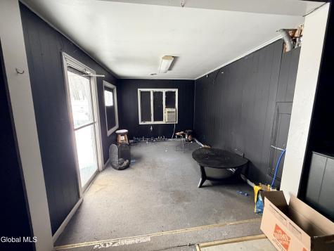 110 Brookside Avenue Amsterdam NY 12010