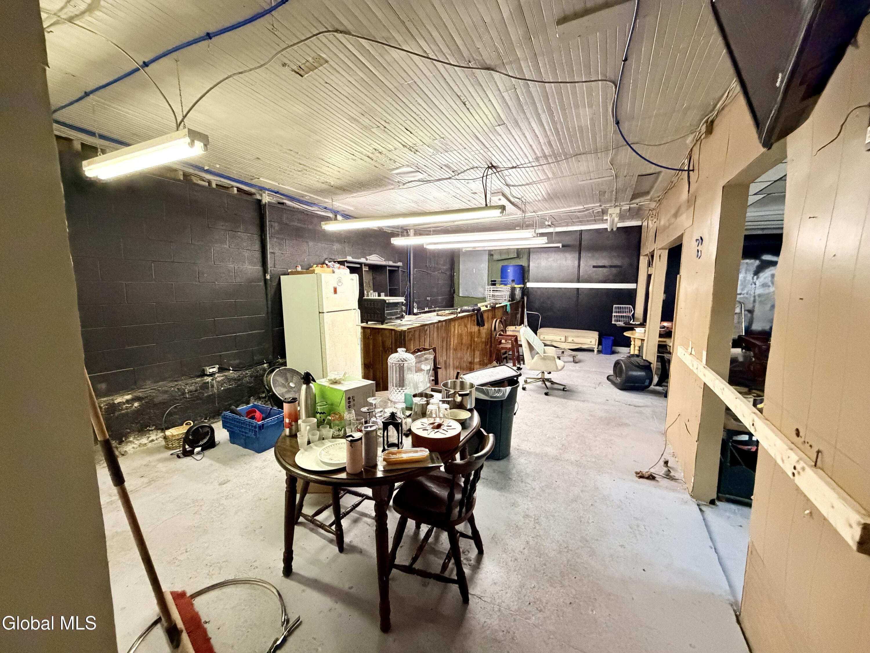 110 Brookside Avenue Amsterdam NY 12010