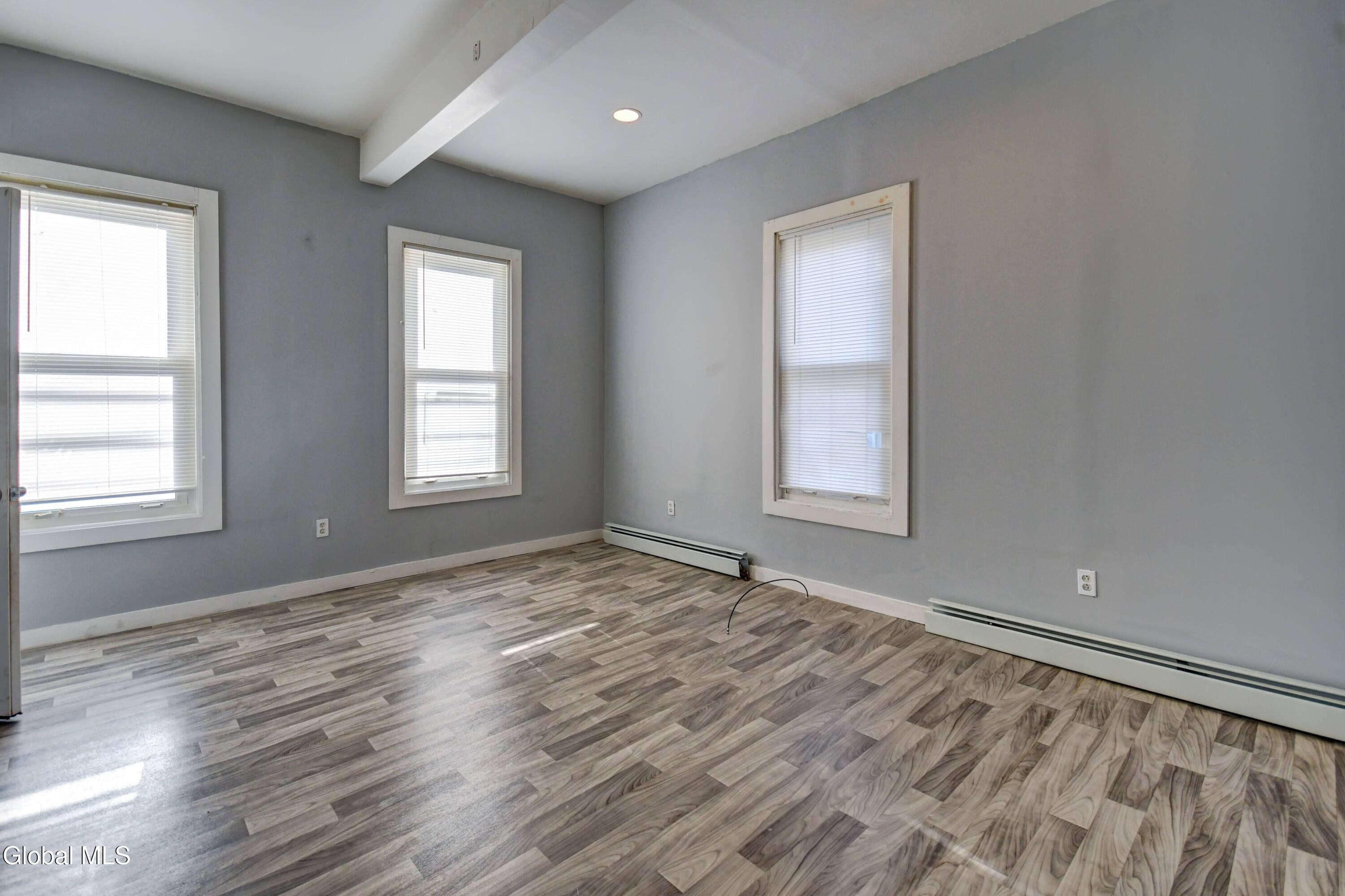 39 Cayadutta Street Johnstown NY 12095