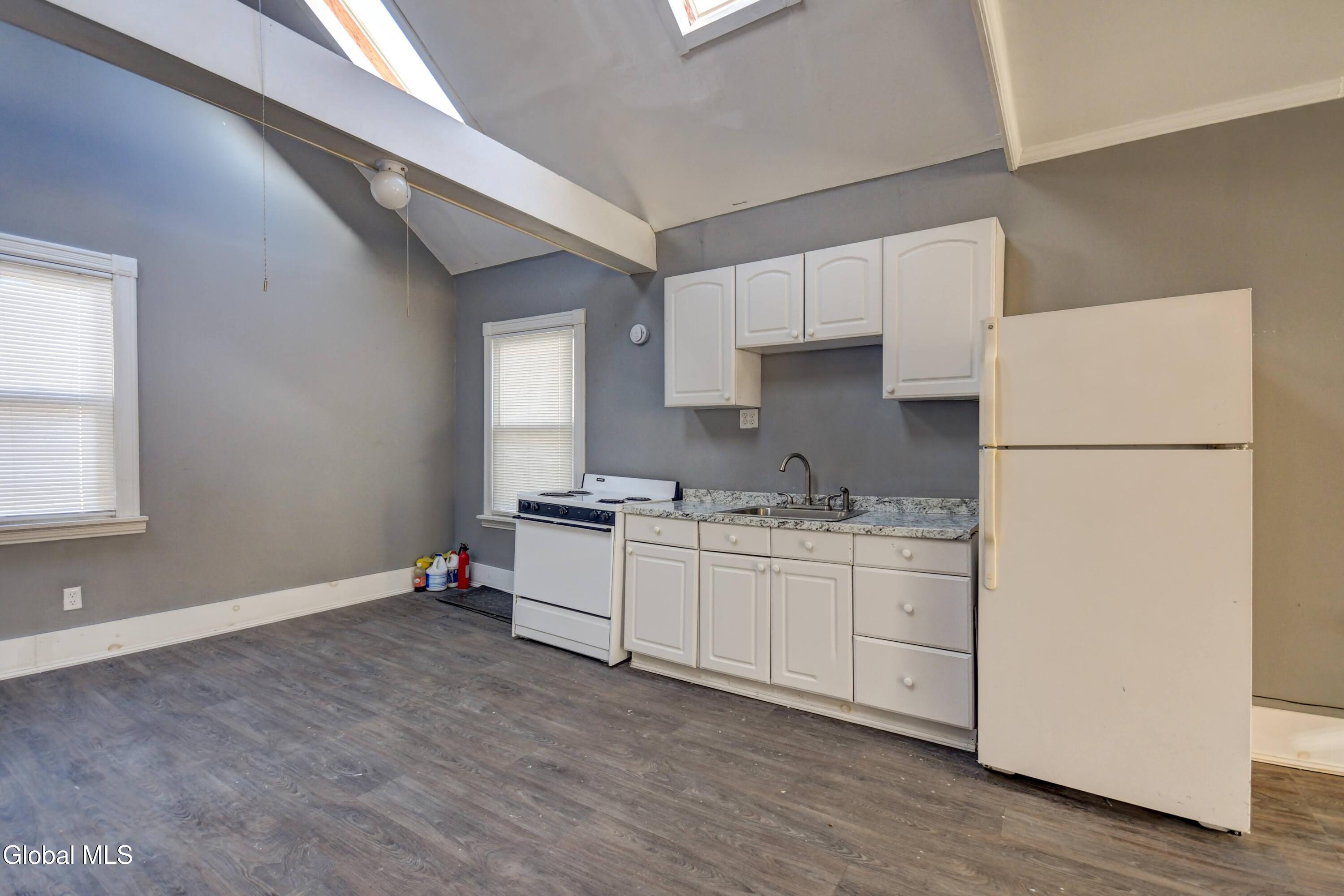39 Cayadutta Street Johnstown NY 12095