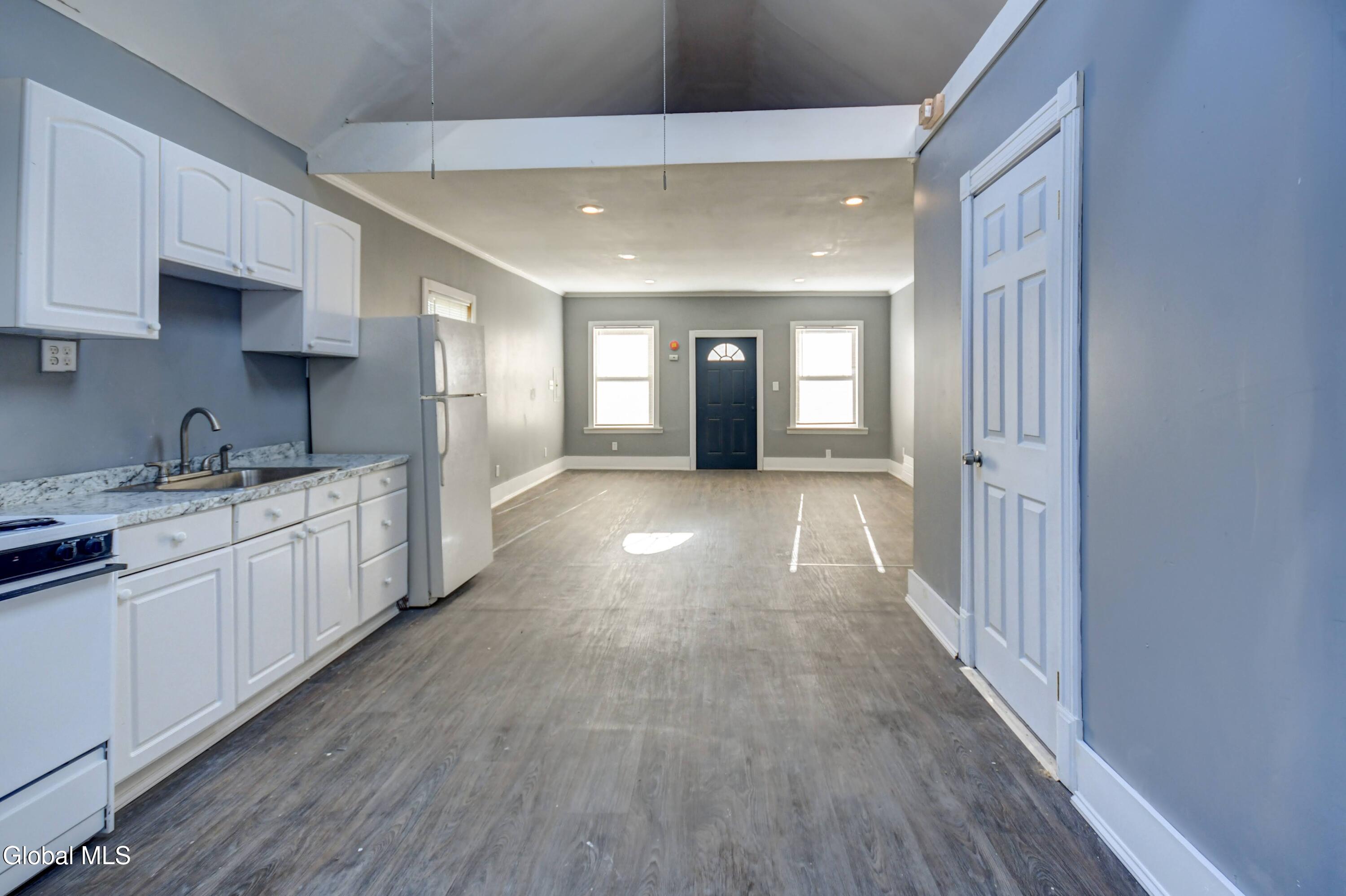 39 Cayadutta Street Johnstown NY 12095