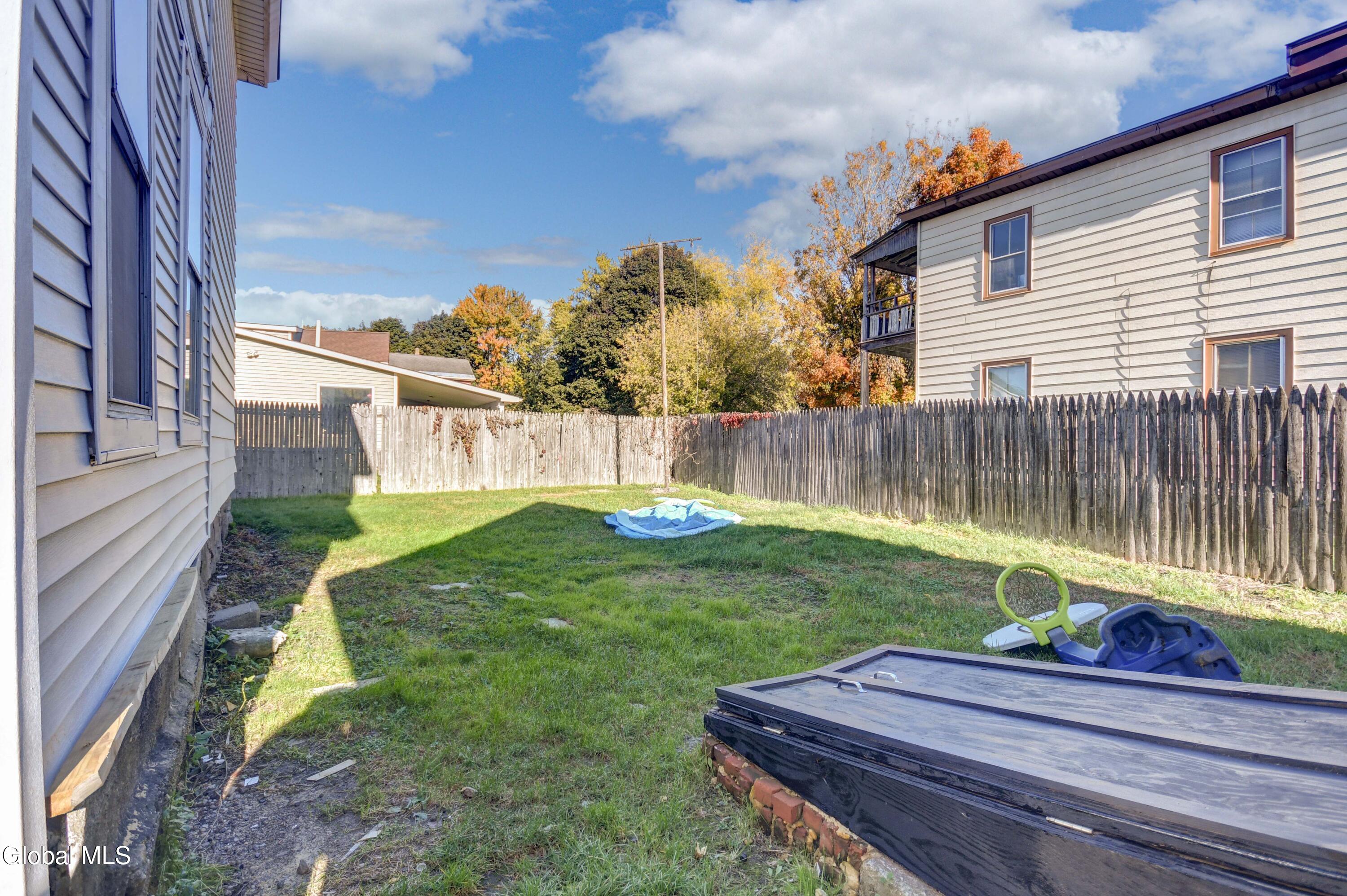 39 Cayadutta Street Johnstown NY 12095