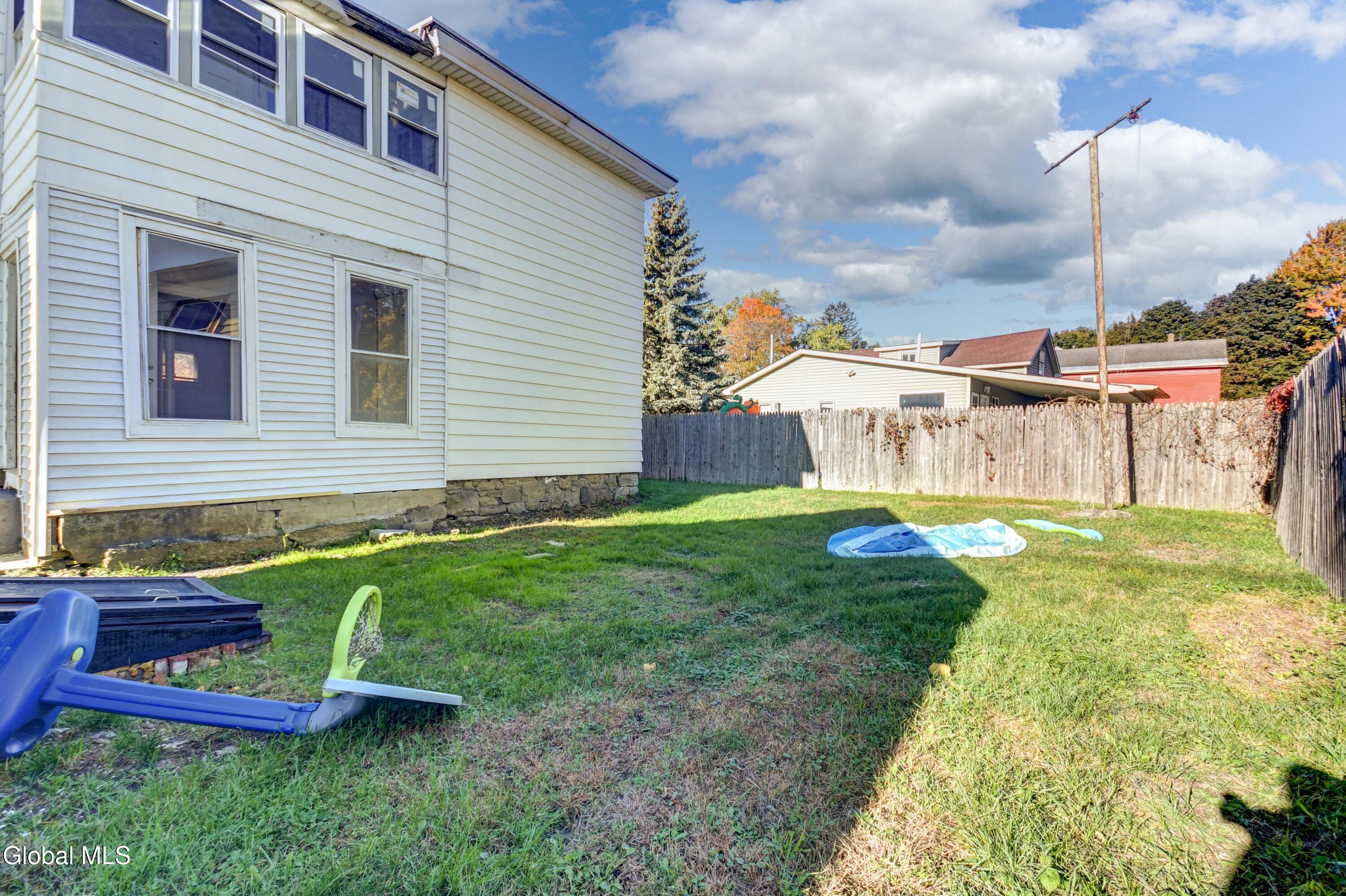 39 Cayadutta Street Johnstown NY 12095