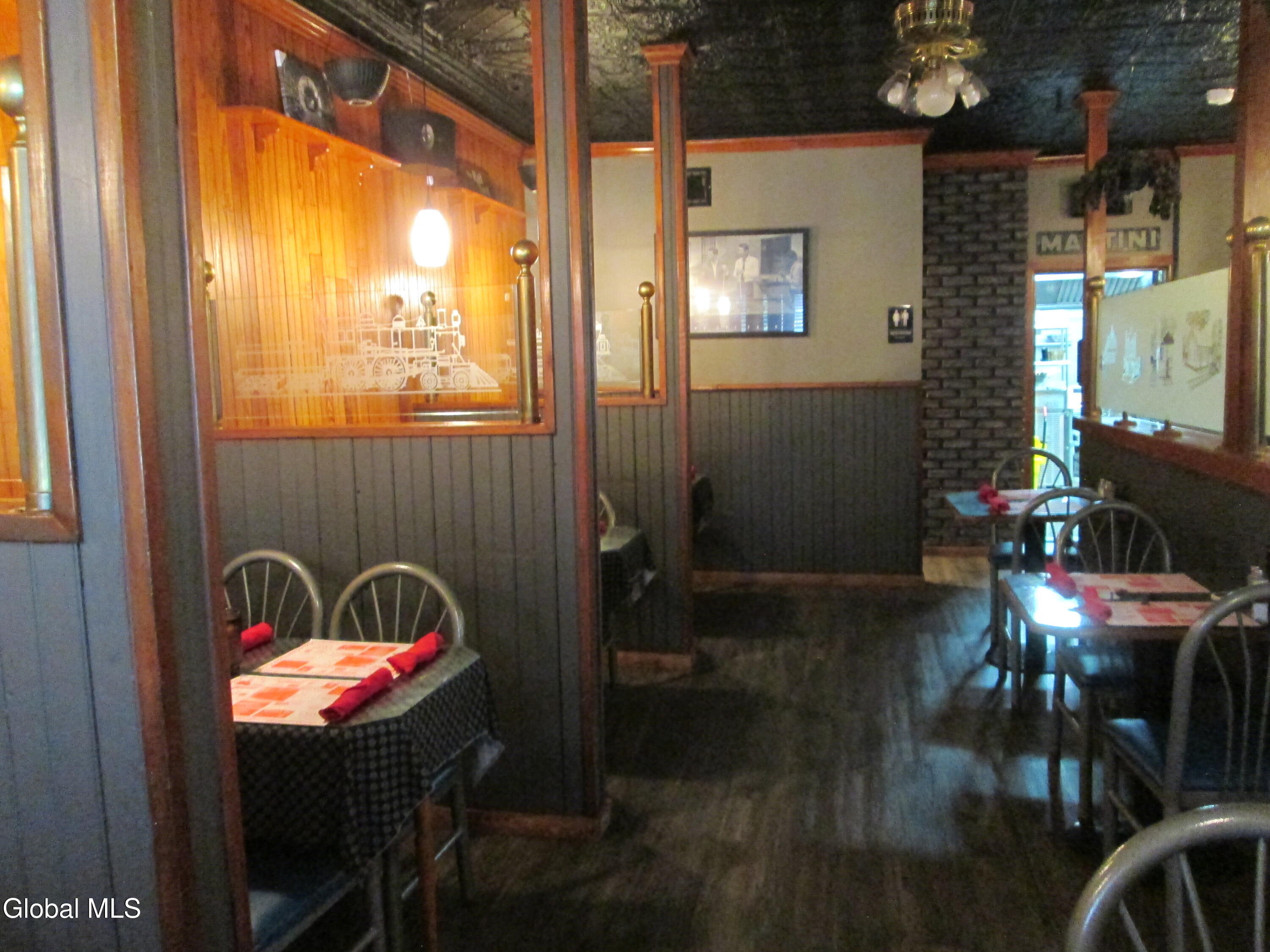 97 W Fulton Street Gloversville NY 12078