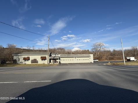 3304 Amsterdam Road Schenectady NY 12302