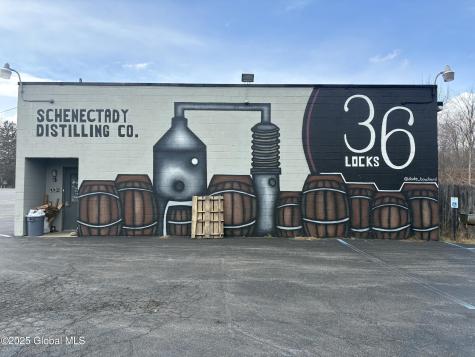 3304 Amsterdam Road Schenectady NY 12302