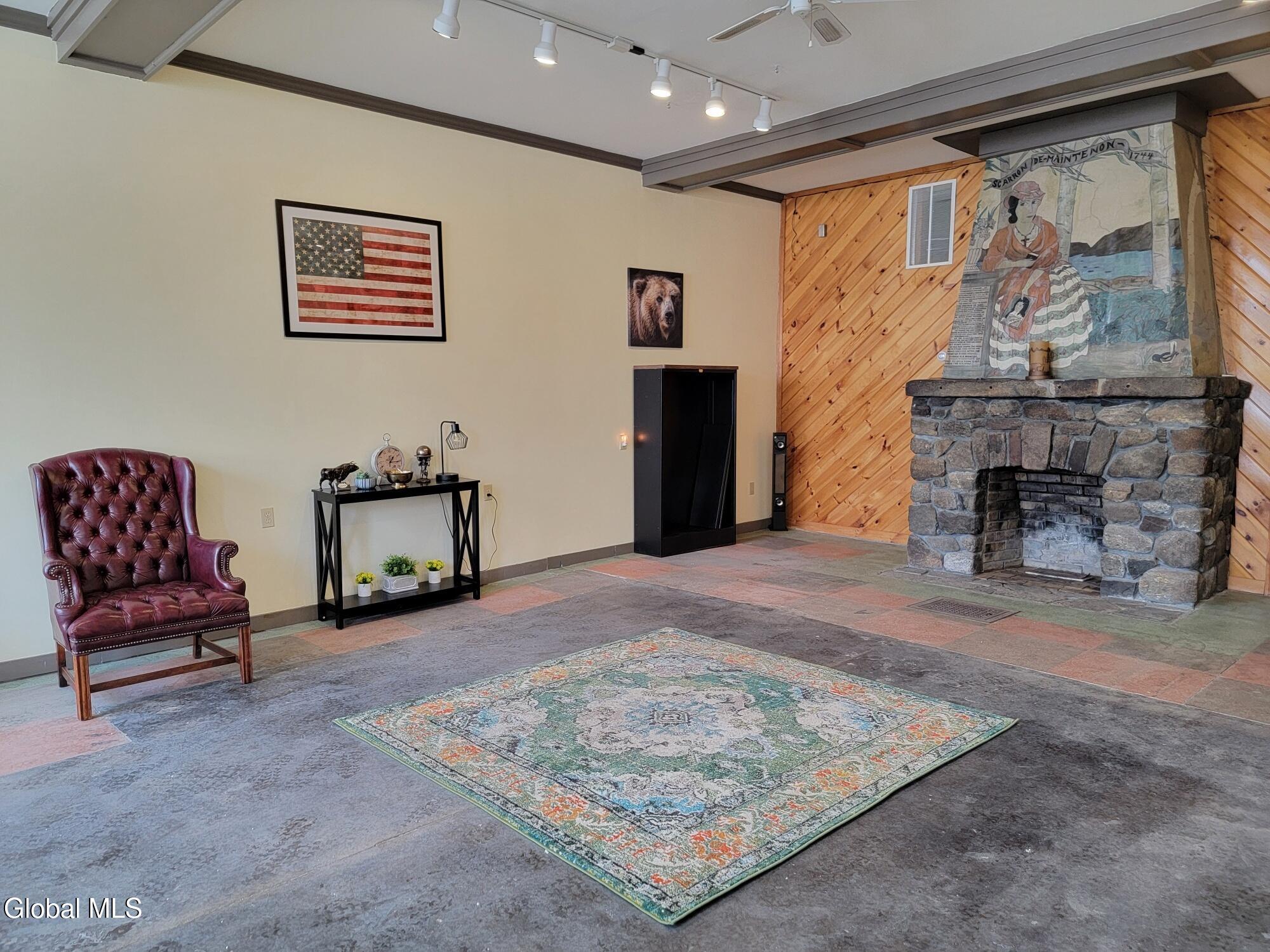 1069 Us Route 9 Schroon Lake NY 12870