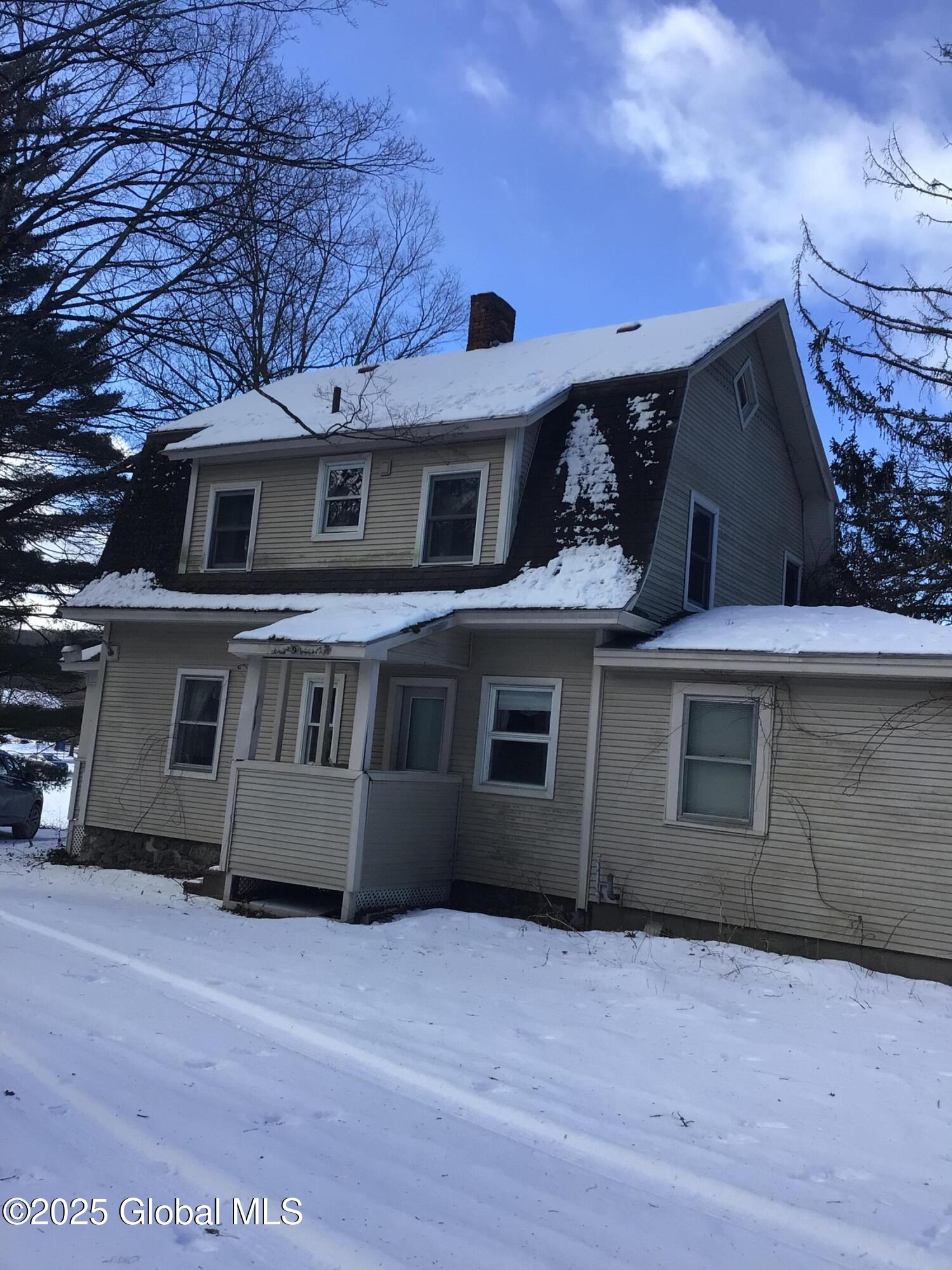 546-548 Maple Avenue Saratoga NY 12866