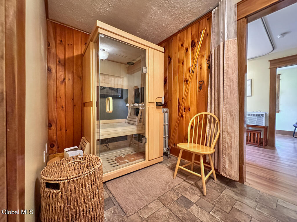 28 Hudson Street Warrensburg NY 12885
