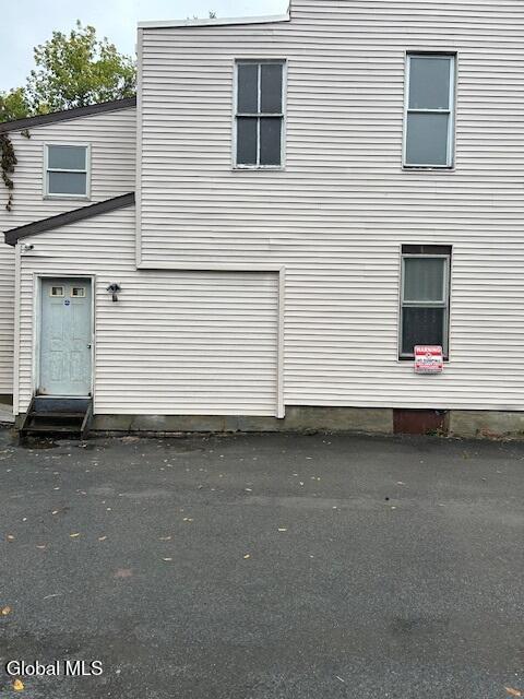 815 Nineteenth Street Watervliet NY 12189