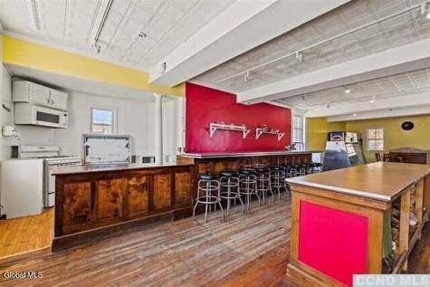 1135 NY-295 East Chatham NY 12060