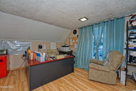 671 Mariaville Road Schenectady NY 12306