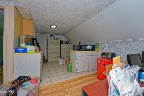 671 Mariaville Road Schenectady NY 12306