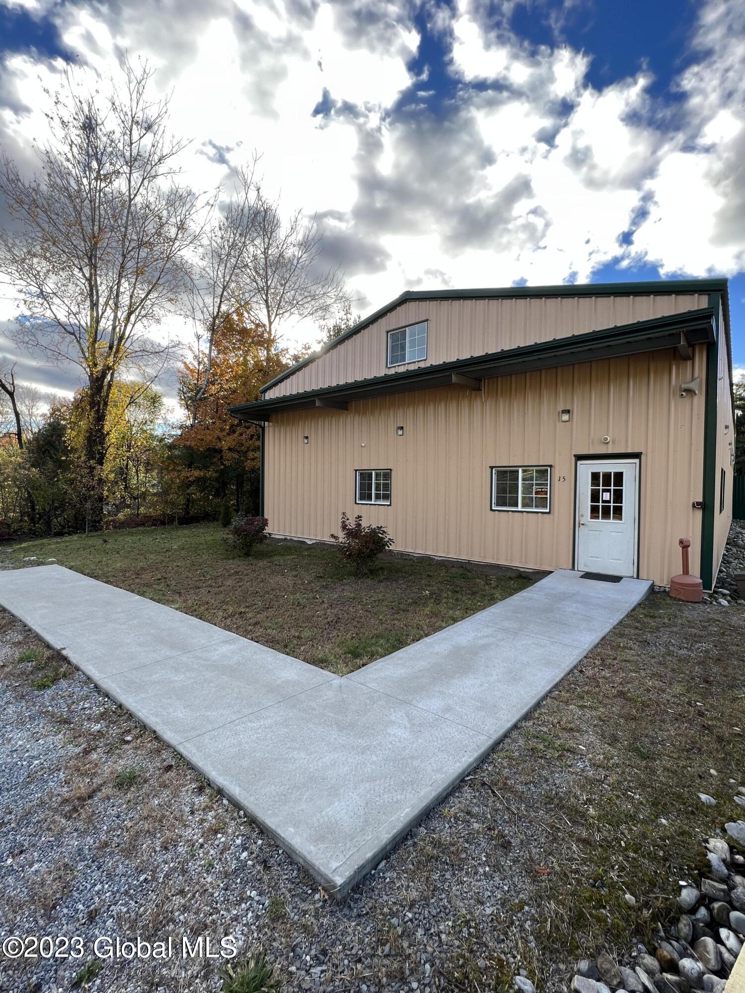 15 Pasco Avenue Queensbury NY 12804