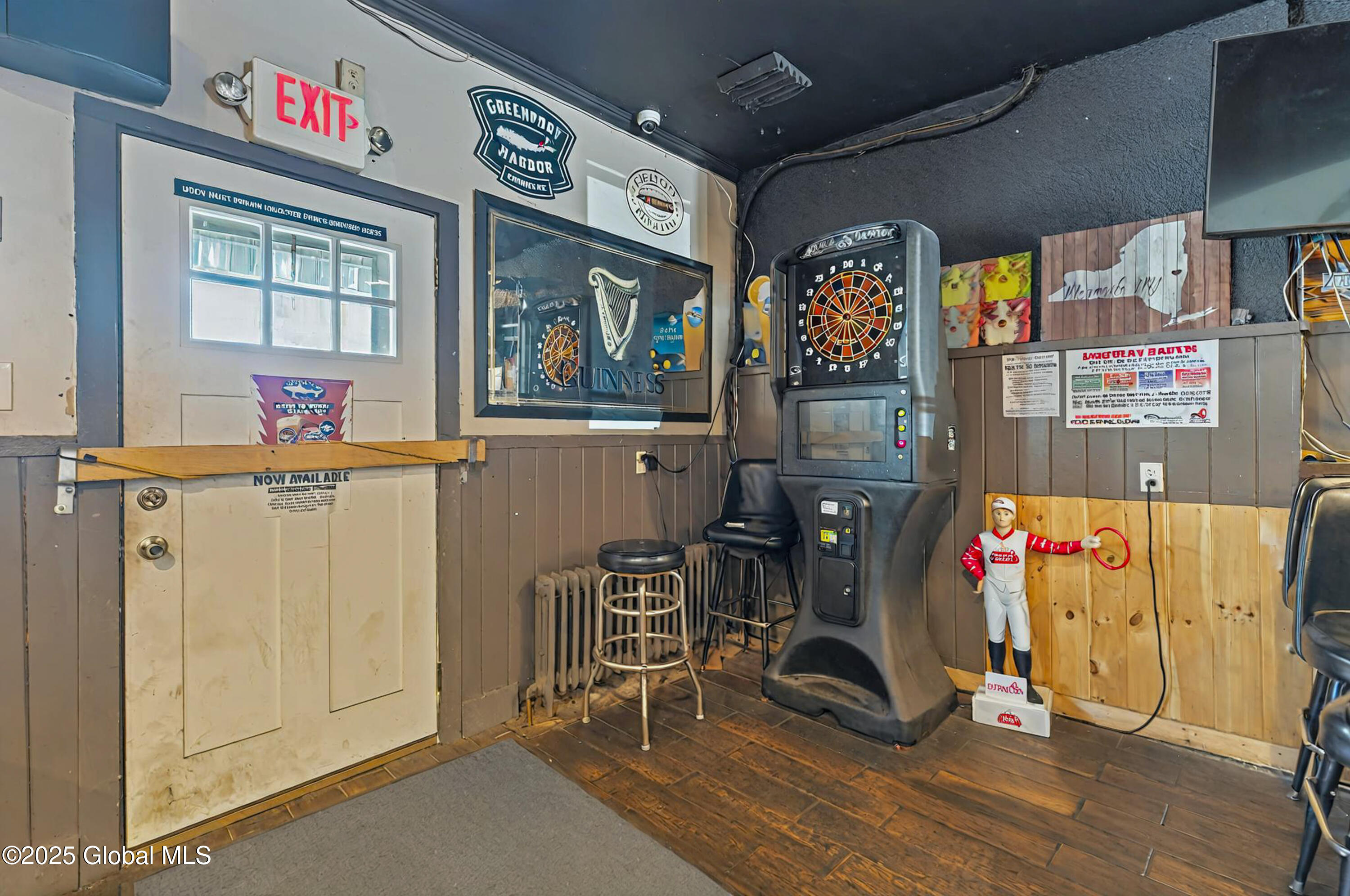 327 Broadway Menands NY 12204