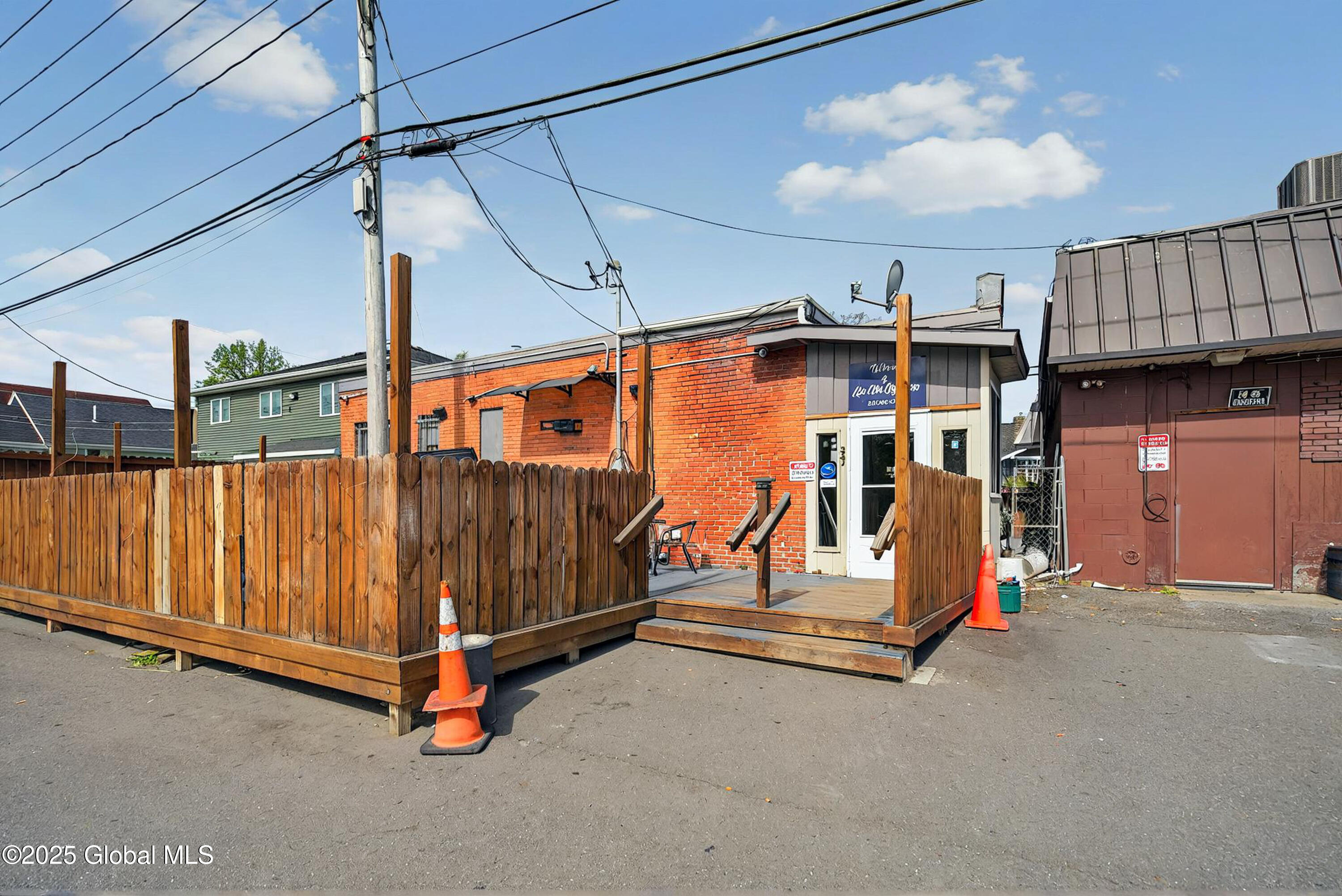 327 Broadway Menands NY 12204