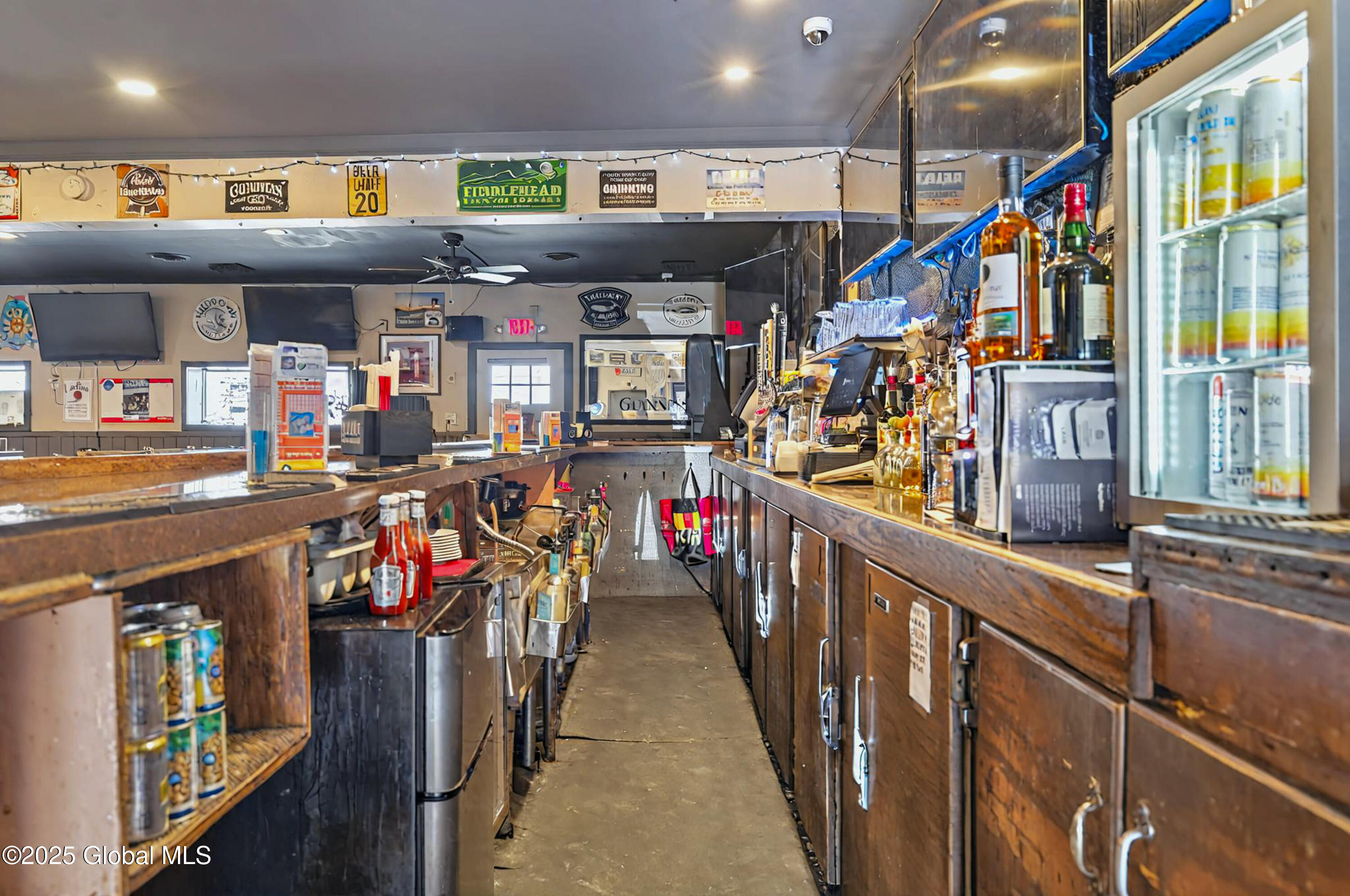 327 Broadway Menands NY 12204