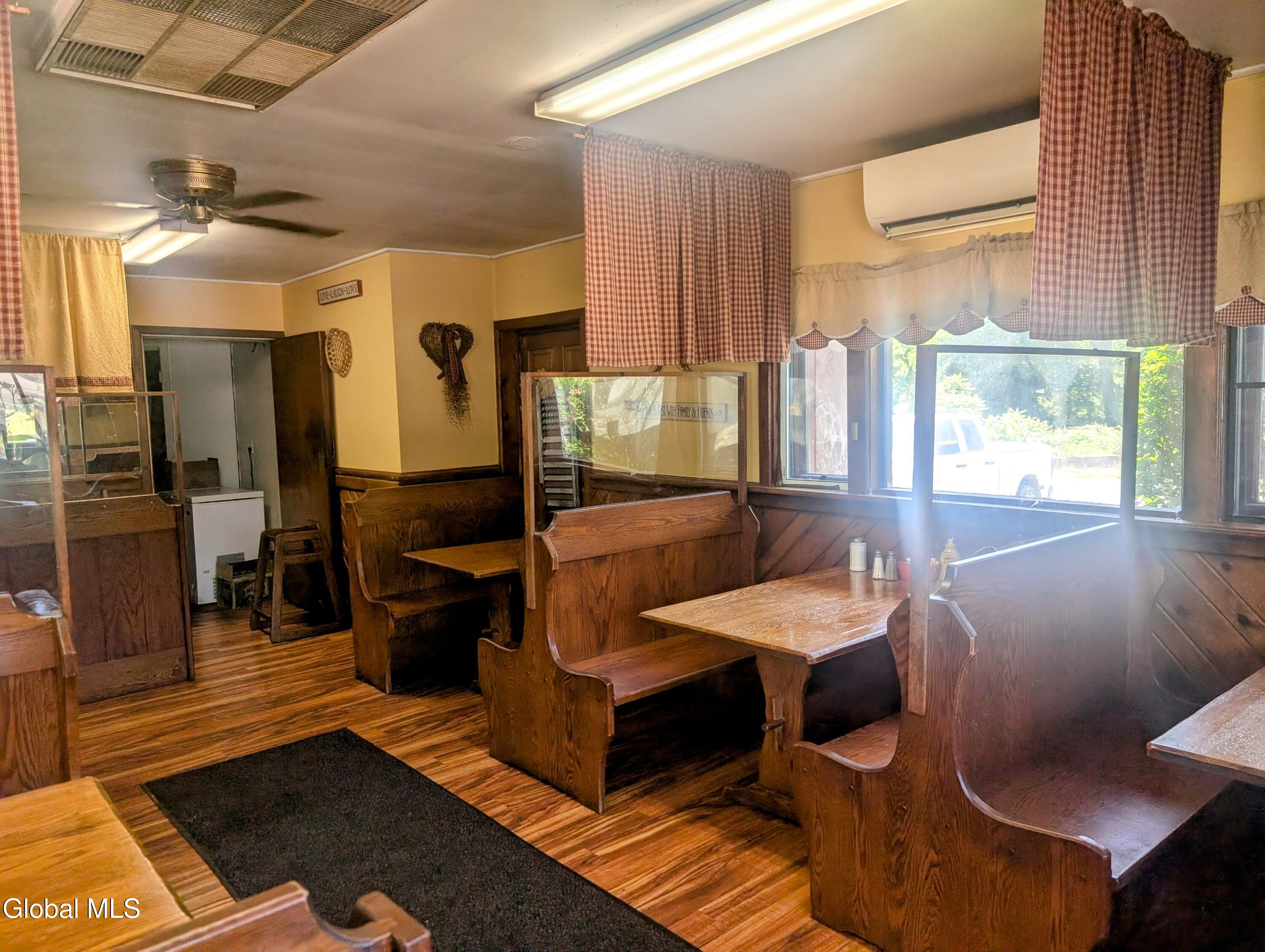21418 Ny 22 Hoosick Falls NY 12090