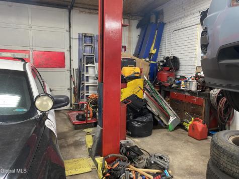 1705 Broadway Schenectady NY 12306