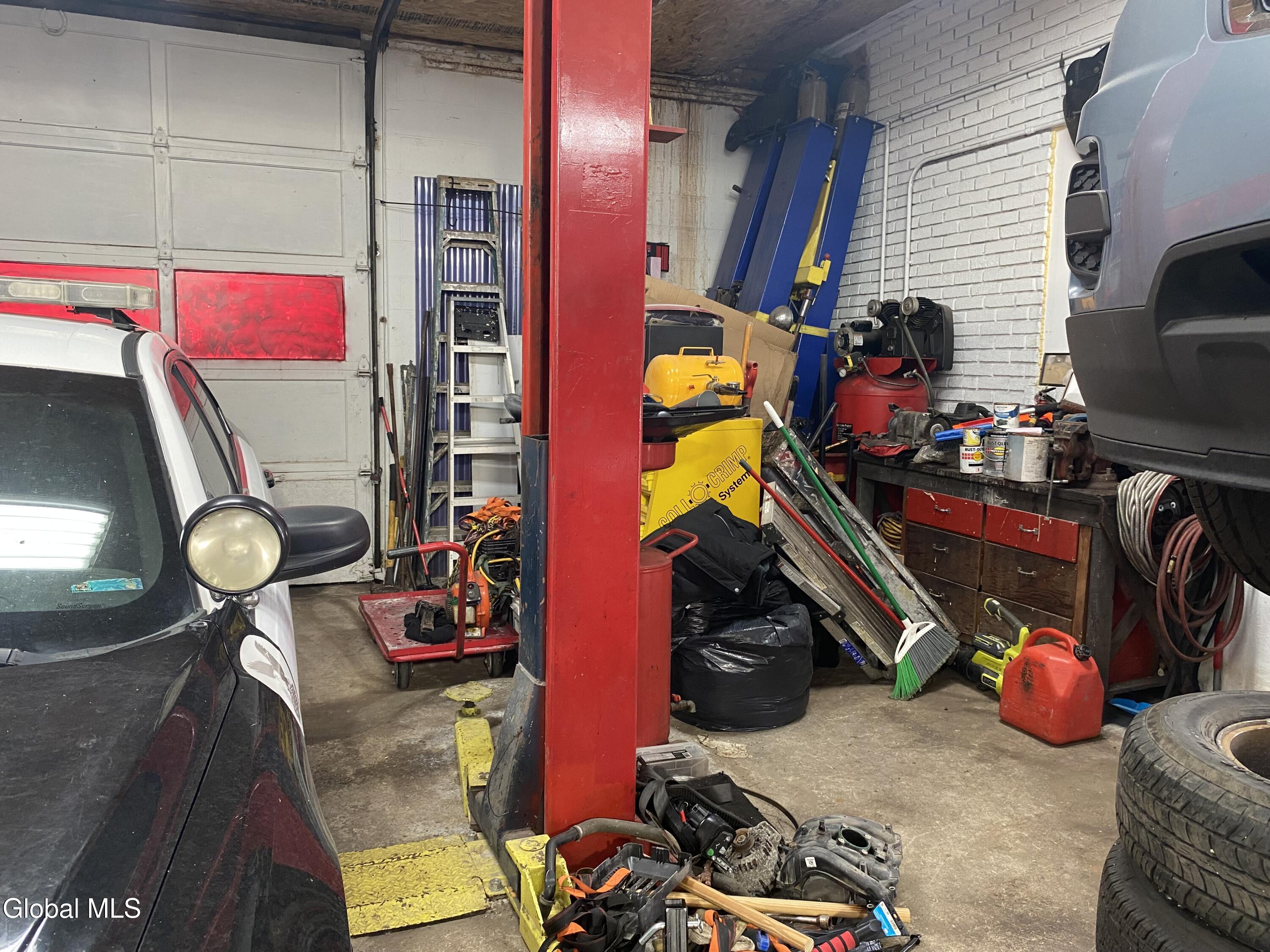 1705 Broadway Schenectady NY 12306