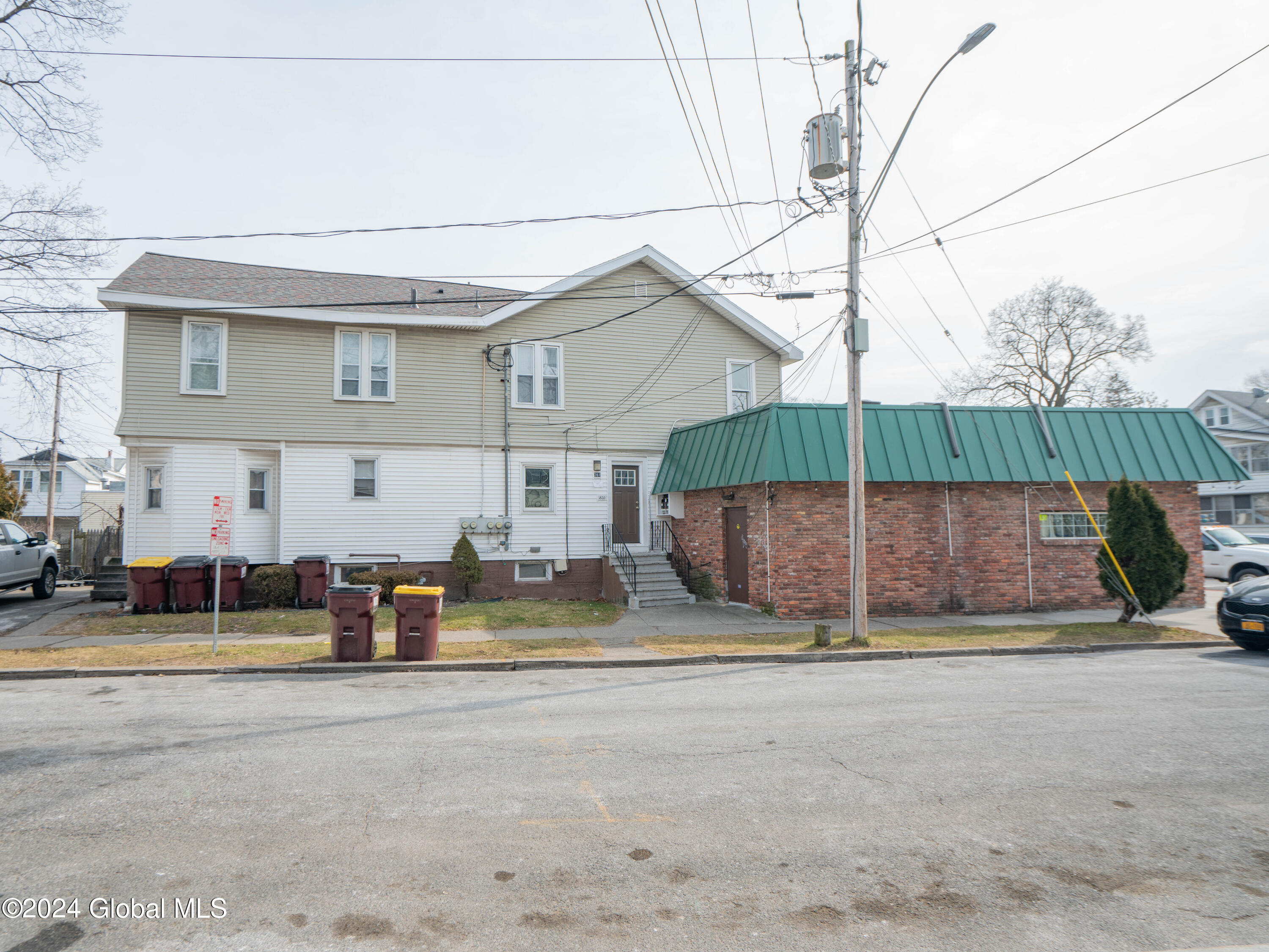 261 New Scotland Avenue Albany NY 12208