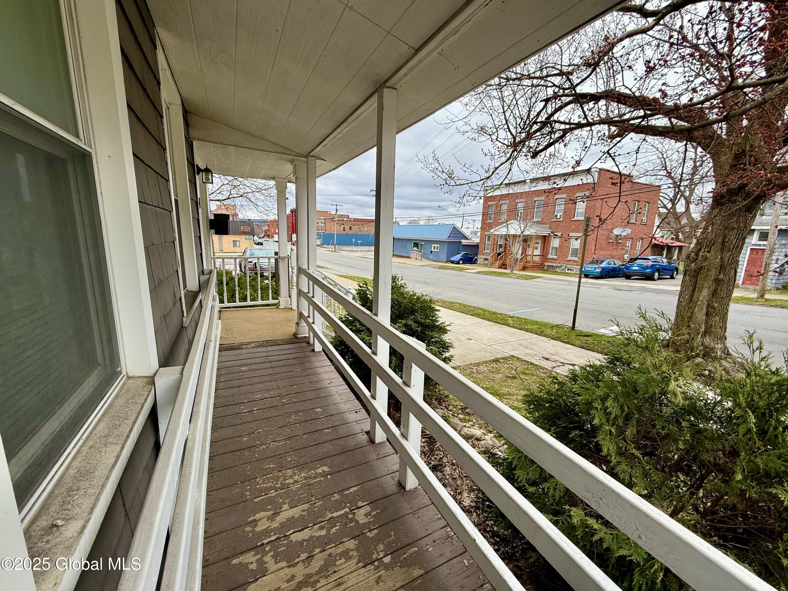 41 S Perry Street Johnstown NY 12078